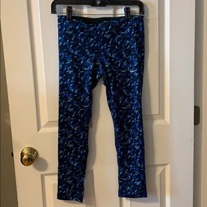 Blue Printed Nike Cropped Leggings